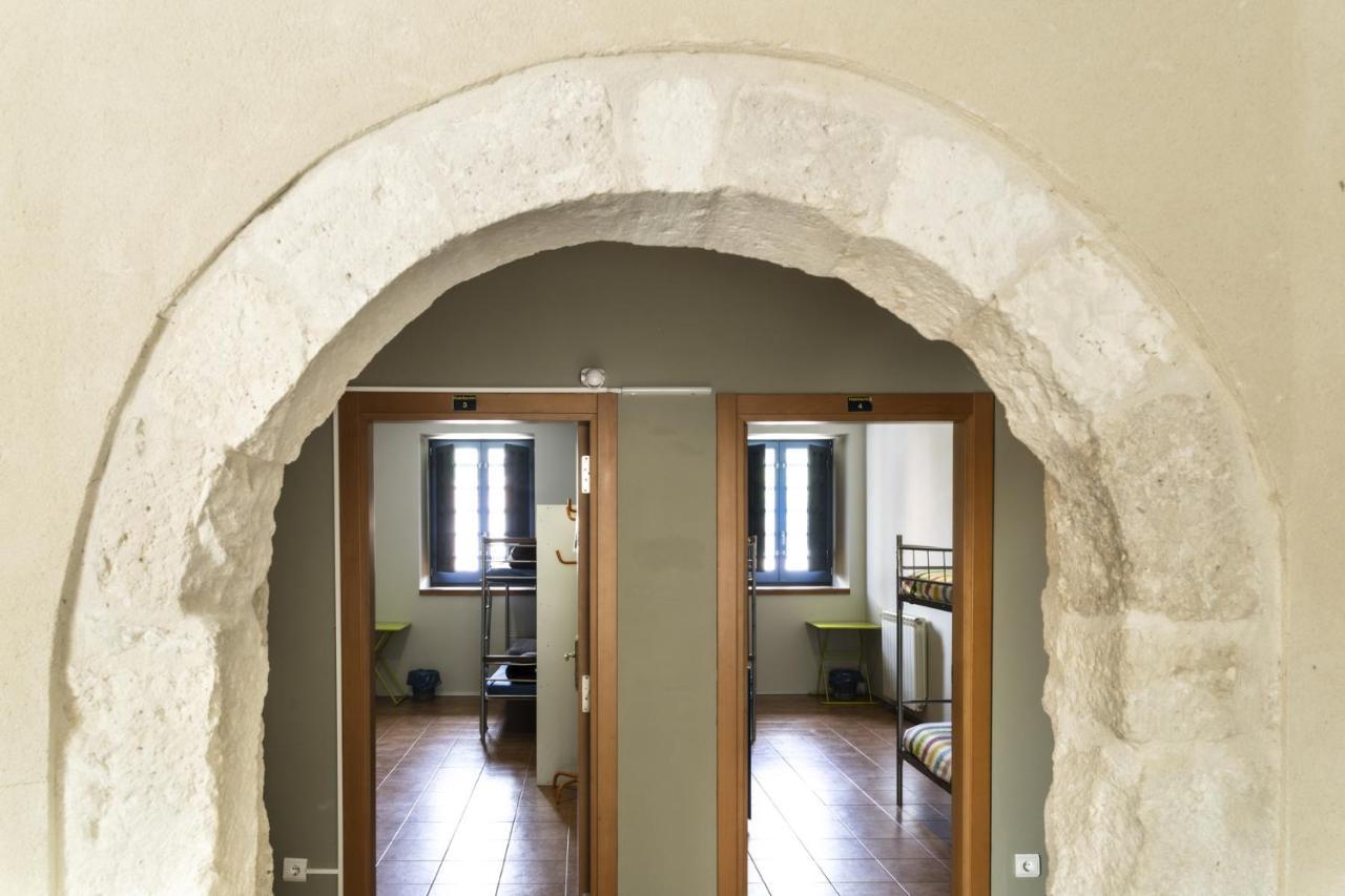 Albergue De Cuéllar Εξωτερικό φωτογραφία