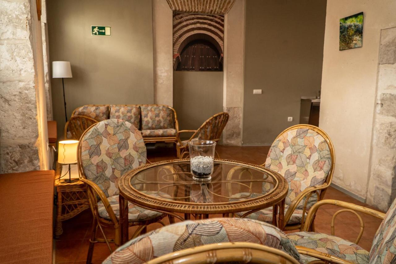 Albergue De Cuéllar Εξωτερικό φωτογραφία